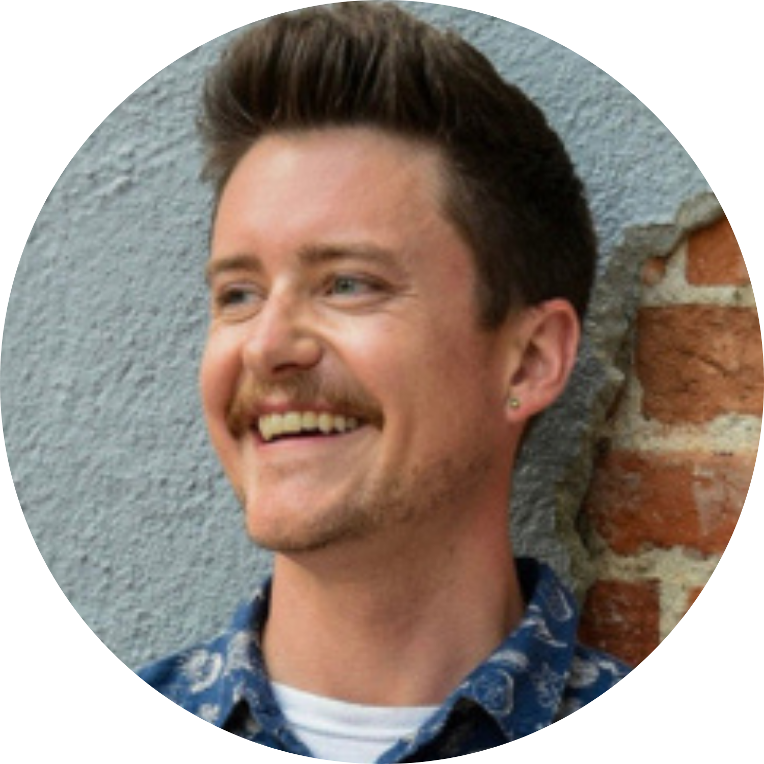 Johnnie Heider-Kuhn. Colorado School of Clinical Herbalism. Herbalist. Natural Medicine. Herbal Medicine