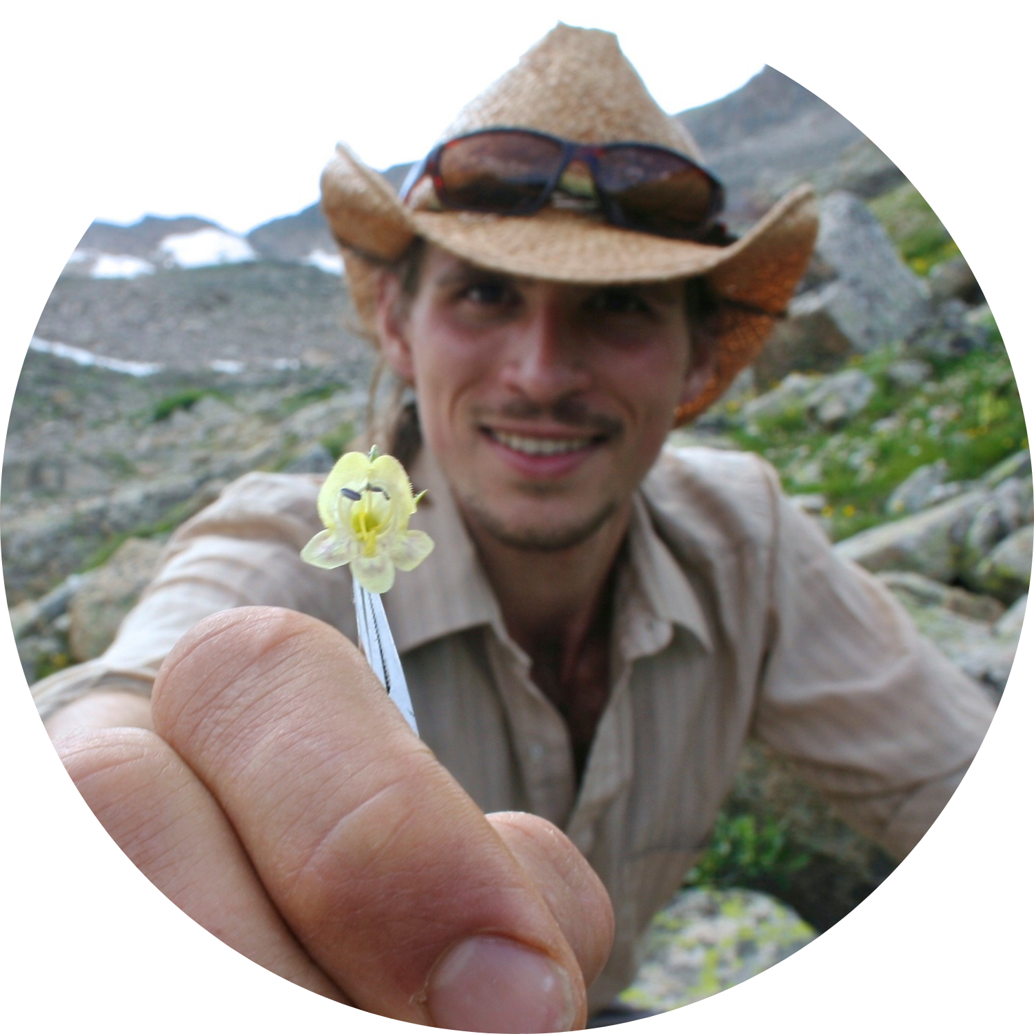 Josh Paquette. Colorado School of Clinical Herbalism. Herbalist. Natural Medicine. Herbal Medicine
