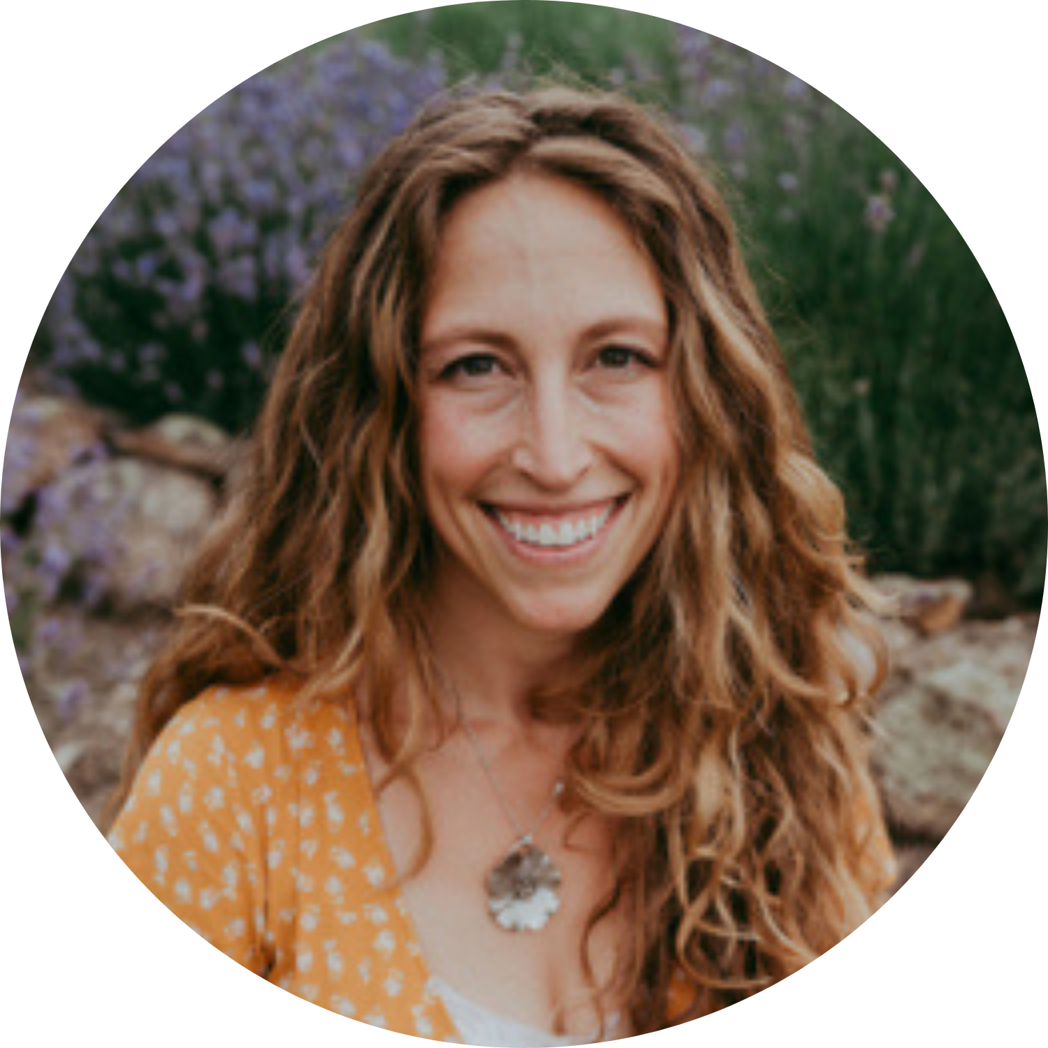 Sarah Jose. Colorado School of Clinical Herbalism. Herbalist. Natural Medicine. Herbal Medicine
