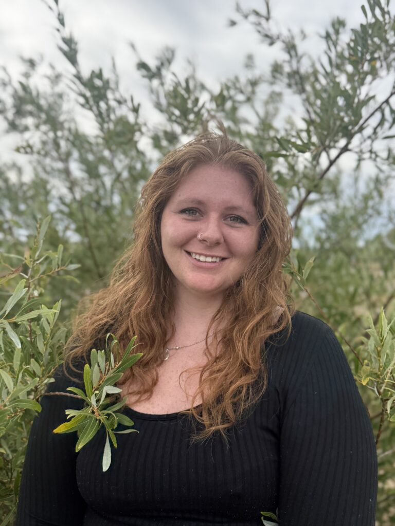 Anna Eisenberg. Herbalist. Clinical Herbalist. Natural Medicine.